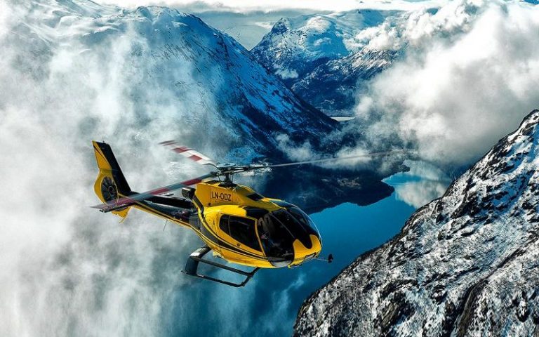 Helikopter Sightseeing i Stryn