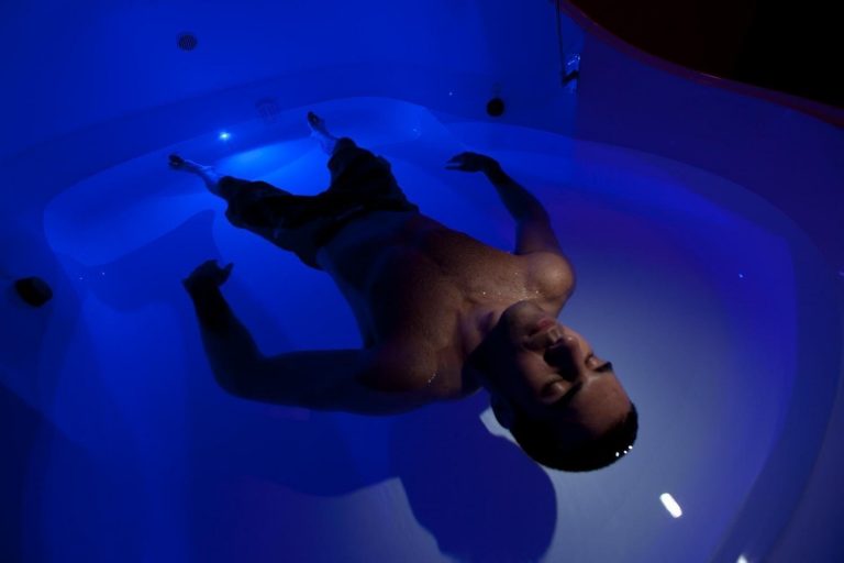 Floating hos Flow State 4